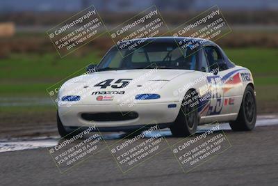 media/Jan-14-2023-CalClub SCCA (Sat) [[d2757389b8]]/Group 7/Race (Sunset)/